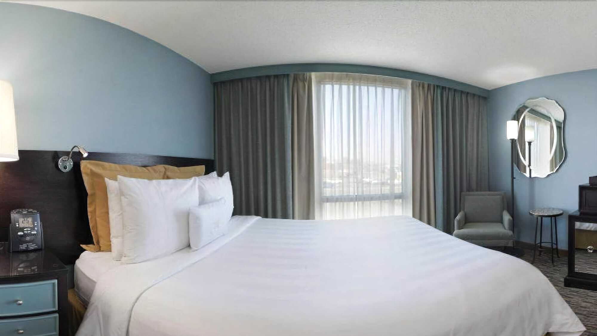 Crowne Plaza Hotel Glen Ellyn/Lombard By Ihg Exterior foto